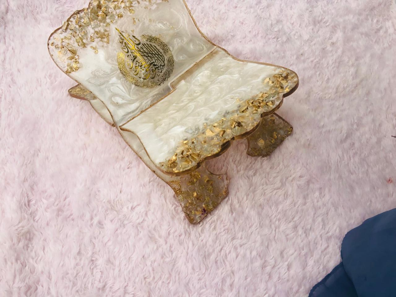 RESIN QURAN HOLDER