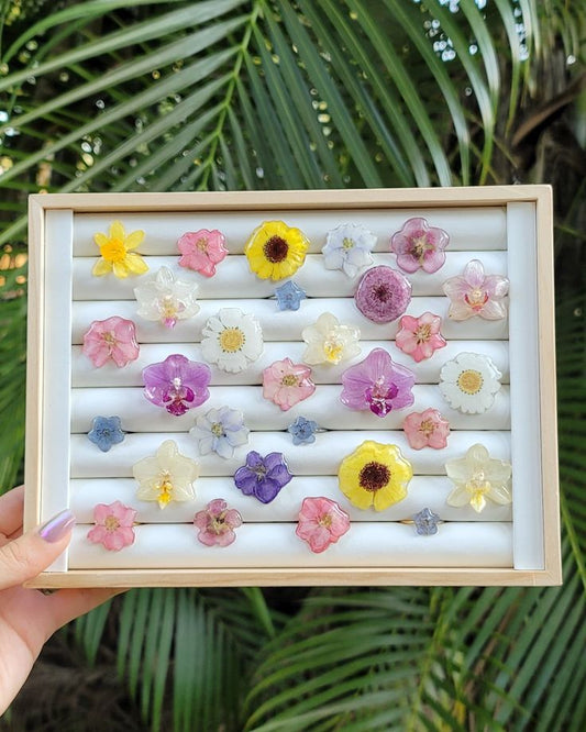RESIN FLORAL RINGS