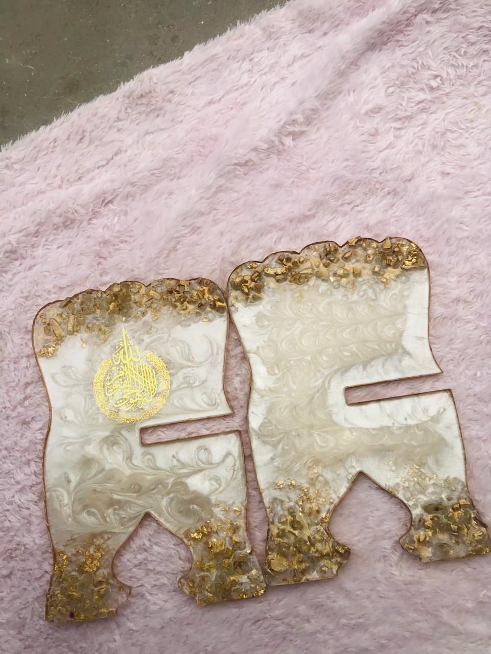 RESIN QURAN HOLDER