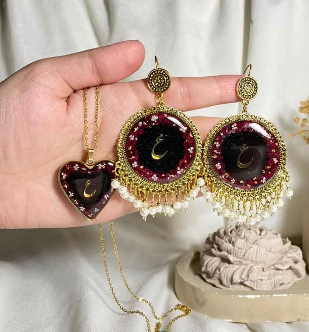 RESIN JEWELRY SET