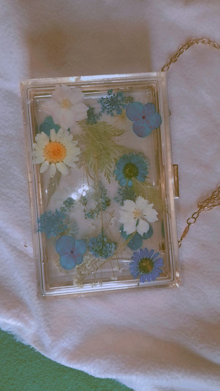 RESIN HAND BAG
