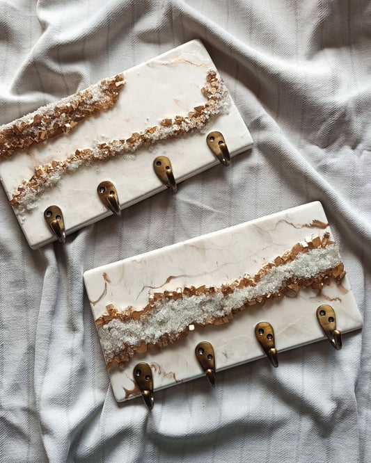 RESIN KEY HANGNG